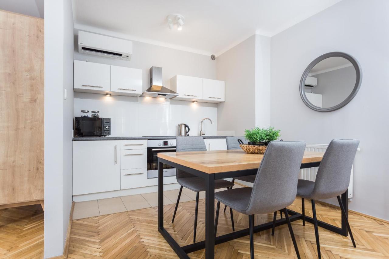 Barbican House Apartments คราคูฟ ภายนอก รูปภาพ